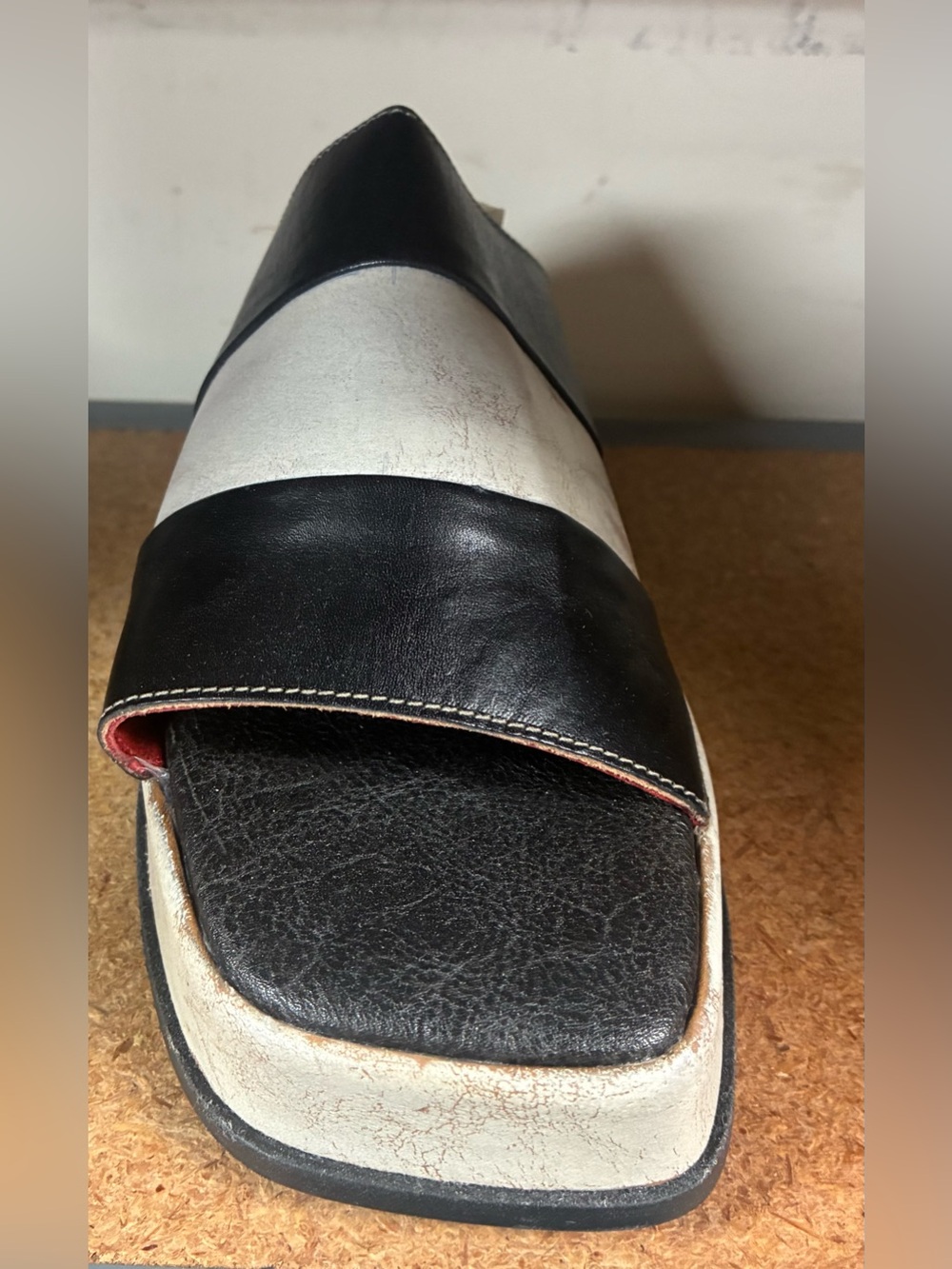 Men's Two-Tone Black and White Slide Sandal